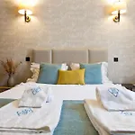 Apartmán Boutique Rentals-art & Charm Ii W/ Terrace