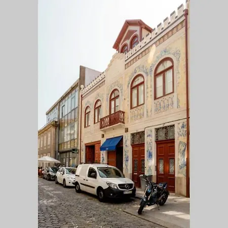 Boutique Rentals-art & Charm Ii W/ Terrace